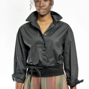 Inicio camisa "neo kuro" – estilo japonés minimalista