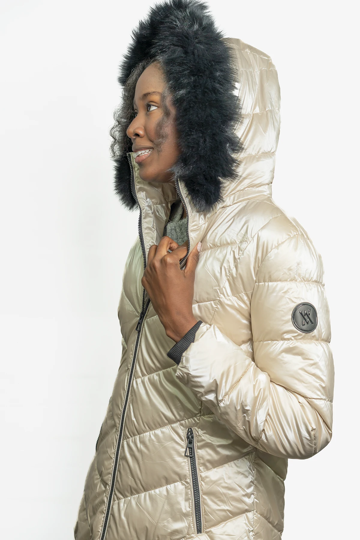 abrigo plumífero puffer 3/4 "champagne frost" – brillo metalizado abrigo plumífero puffer 3/4 "champagne frost" – brillo metalizado